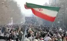 حماسه حضور: پاسخ قاطع ملت قهرمان ایران به نظام سلطه