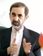 ولایتی: برداشتن گامهای بلند همچون داشتن چرخه سوخت هسته‌ای، هزینه دارد و هزینه آن، تحمل فشارهای بین‌المللی است.